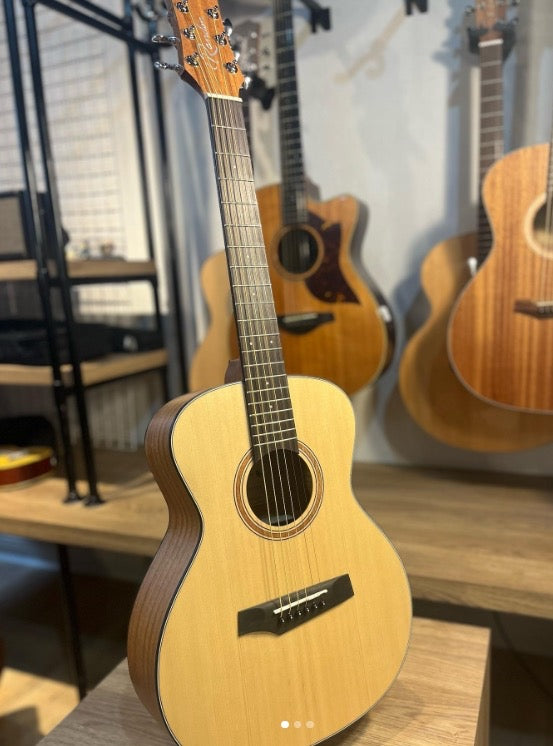 Acoustic Guitar - Randon R1-mini - with a Free Bag - 36 Inches - Wood