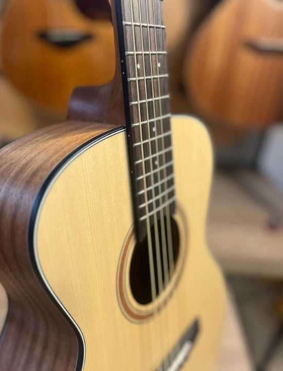 Acoustic Guitar - Randon R1-mini - with a Free Bag - 36 Inches - Wood