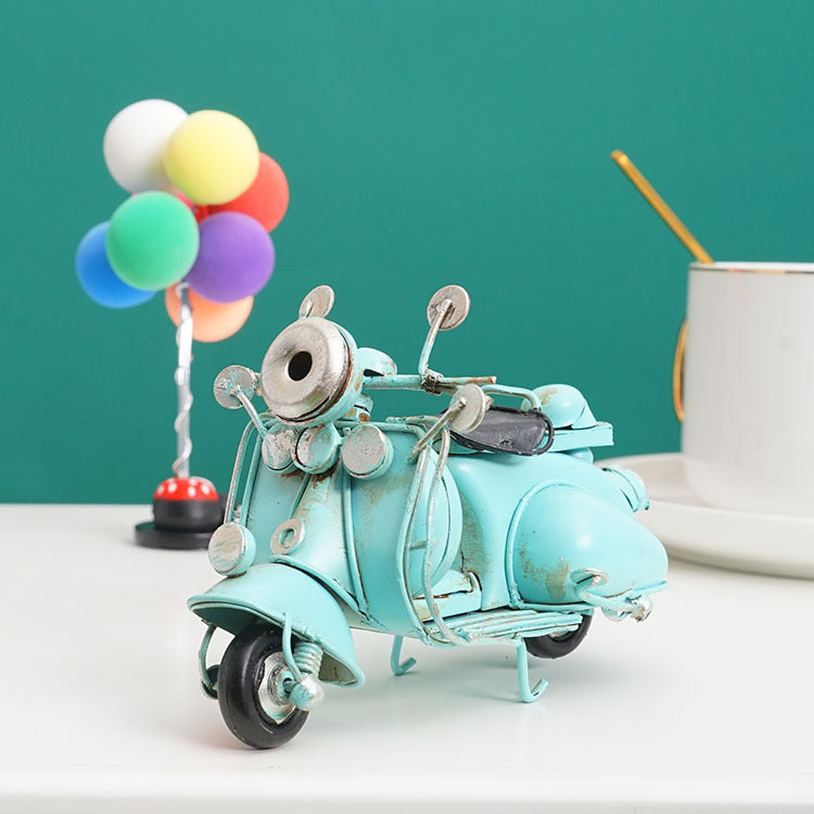 Retro Motorcycle Model Ornament