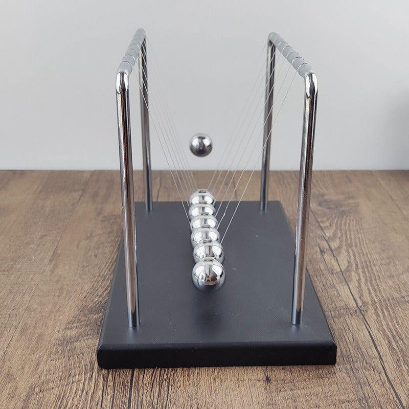 Seven-ball Wooden Balance Balls Billiard Bumping Balls Newton's Cradle Physics Law Demonstration