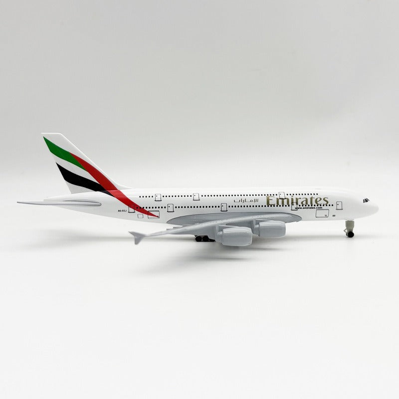 20CM Aircraft Model Emirates A380 Solid Alloy Aviation Model Static Ornament with Landing Gear