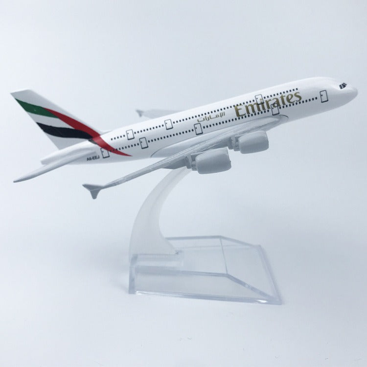 16CM Aircraft Model Airbus Series A380 A350 A330 A320 Solid Alloy Simulation Aircraft Model Toy Collectible