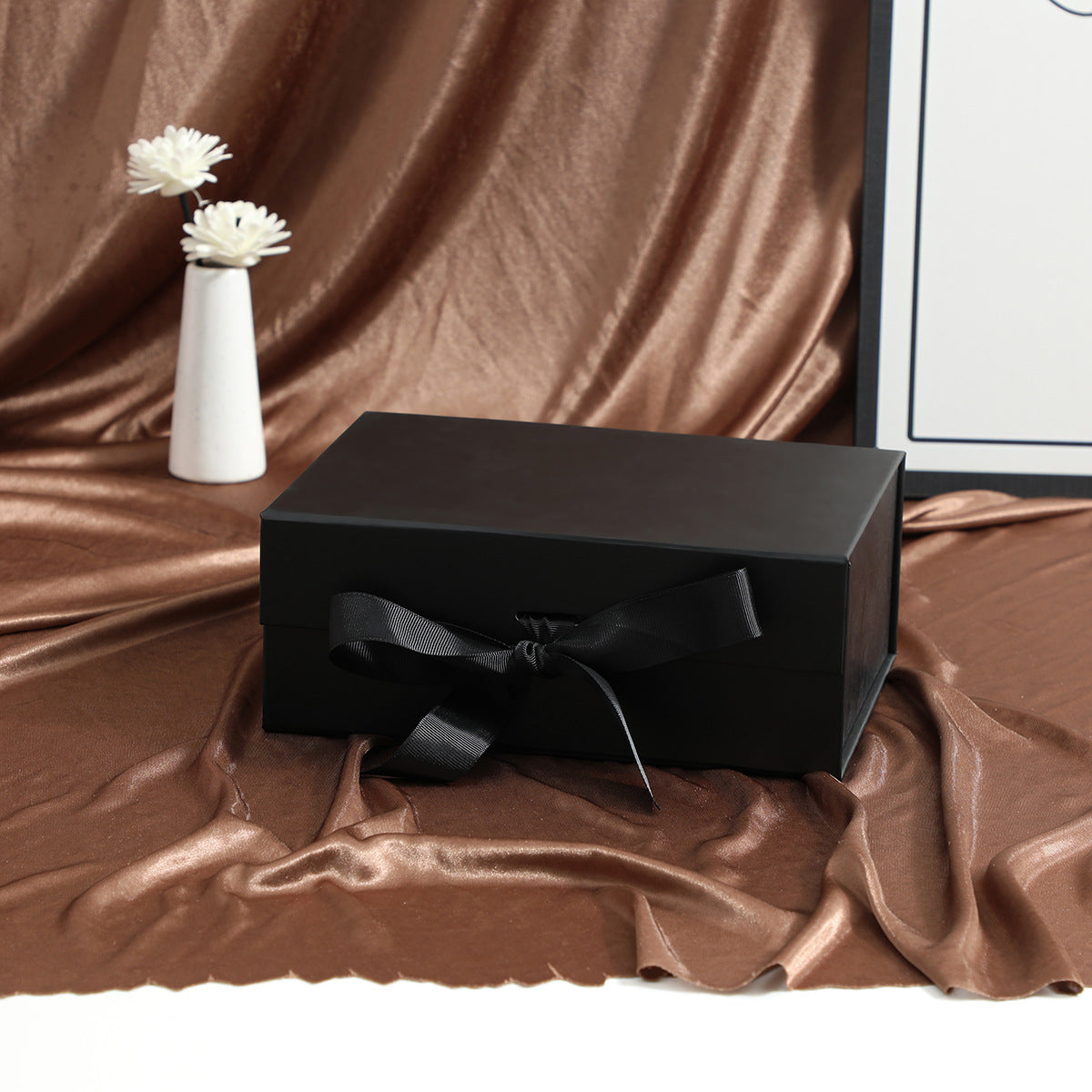 Gift Box Space-Saving Collapsible Magnetic Closure
