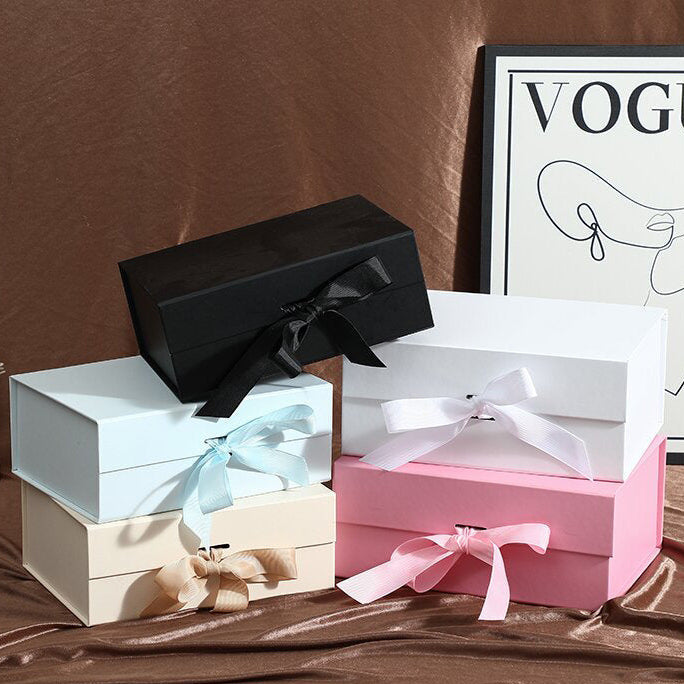 Gift Box Space-Saving Collapsible Magnetic Closure