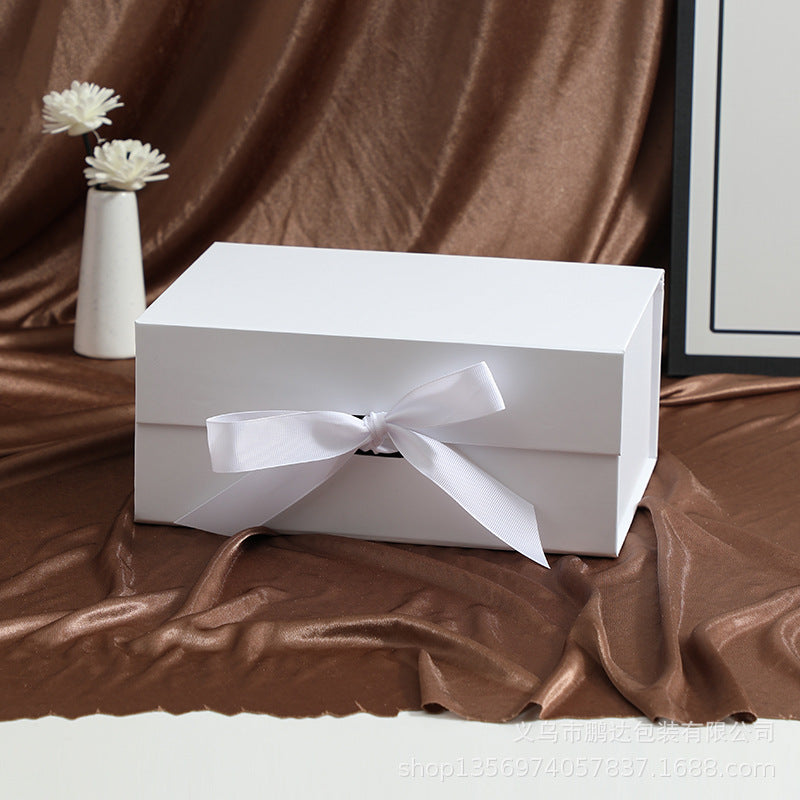 Gift Box Space-Saving Collapsible Magnetic Closure
