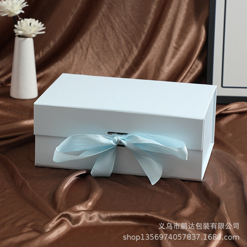Gift Box Space-Saving Collapsible Magnetic Closure